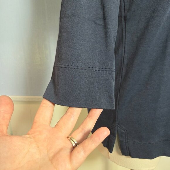 L.L. Bean Extra Small Dark Blue 1/4 Sleeve Pleated Lightweight Casual T-Shirt - Picture 7 of 9